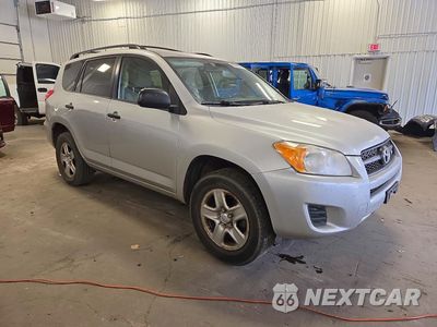 Czwarte zdjęcie samochodu z boku: 2010 TOYOTA RAV4 BASE VIN:JTMZK4DVXAD004713 - miniatura