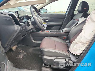 Zdjęcie 7 z 13 samochodu: 2025 NISSAN KICKS SR VIN:3N8AP6DD9SL388386 - miniatura