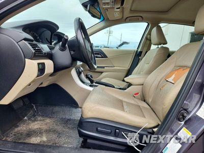 Zdjęcie 7 z 12 samochodu: 2015 HONDA ACCORD TOURING HYBRID VIN:1HGCR6F77FA001063 - miniatura
