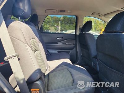 Zdjęcie 11 z 13 samochodu: 2022 NISSAN PATHFINDER SV VIN:5N1DR3BC2NC216787 - miniatura