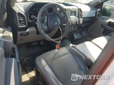 Zdjęcie 8 z 12 samochodu: 2015 FORD F150 VIN:1FTMF1C8XFKD51096 - miniatura