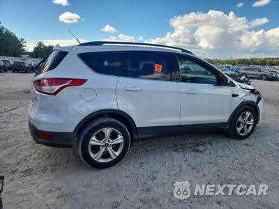 Trzecie zdjęcie samochodu z tyłu: 2016 FORD ESCAPE SE VIN:1FMCU0GX7GUC62200 - miniatura
