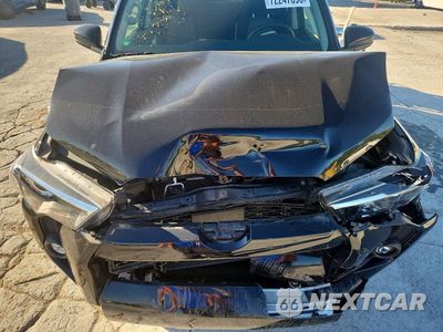 Zdjęcie 11 z 12 samochodu: 2023 TOYOTA 4RUNNER SR5 VIN:JTEMU5JR5P6139852 - miniatura