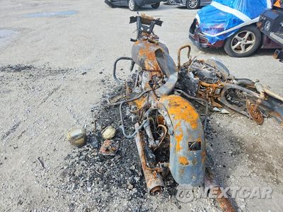 Czwarte zdjęcie samochodu z boku: 2021 HARLEY-DAVIDSON FLTRK VIN:1HD1KZF12MB641758 - miniatura