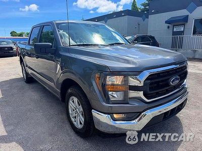 Czwarte zdjęcie samochodu z boku: 2023 FORD F150 SUPERCREW VIN:1FTEW1C86PKD23334 - miniatura