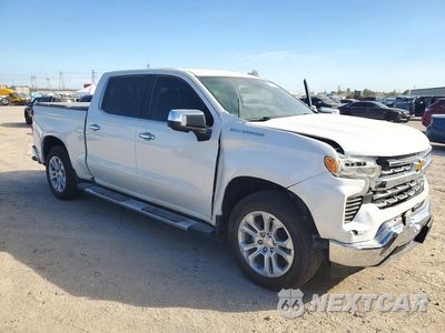 Czwarte zdjęcie samochodu z boku: 2023 CHEVROLET SILVERADO C1500 LTZ VIN:1GCPAEED0PZ188917 - miniatura