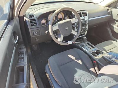 Zdjęcie 8 z 12 samochodu: 2010 DODGE CHARGER SXT VIN:2B3CA3CV6AH230837 - miniatura