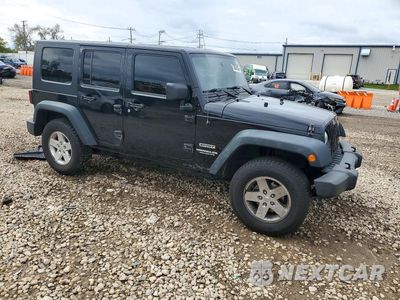 Czwarte zdjęcie samochodu z boku: 2010 JEEP WRANGLER UNLIMITED SPORT VIN:1J4BA3H16AL183628 - miniatura