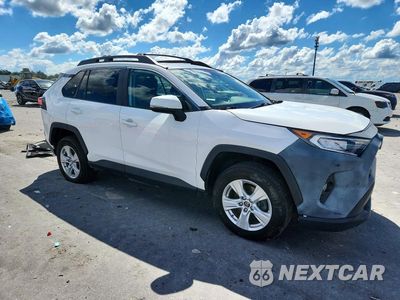 Czwarte zdjęcie samochodu z boku: 2020 TOYOTA RAV4 XLE VIN:2T3W1RFV6LW063134 - miniatura