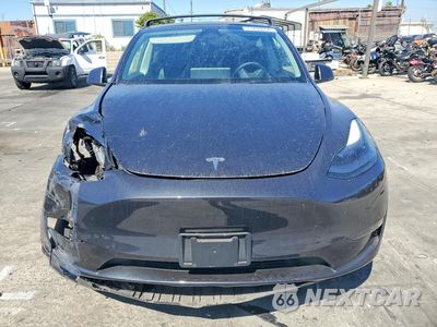 Piąte zdjęcie samochodu w środku: 2024 TESLA MODEL Y VIN:7SAYGDED4RF095620 - miniatura