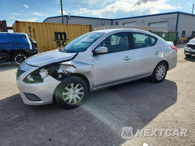 2017 NISSAN VERSA 1.6 SV 3N1CN7AP1HK417671 - główne zdjęcie licytacji z USA - miniatura