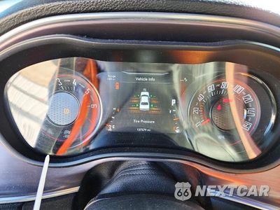 Zdjęcie 9 z 12 samochodu: 2018 DODGE CHALLENGER SXT VIN:2C3CDZAG9JH251893 - miniatura