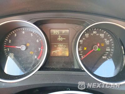 Zdjęcie 9 z 12 samochodu: 2017 VOLKSWAGEN JETTA S VIN:3VW2B7AJ8HM219085 - miniatura