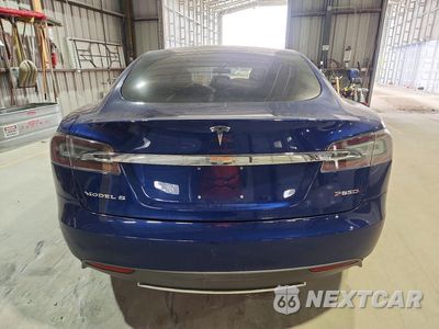 Zdjęcie 6 z 13 samochodu: 2015 TESLA MODEL S VIN:5YJSA1E48FF116208 - miniatura