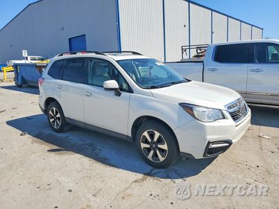 Czwarte zdjęcie samochodu z boku: 2018 SUBARU FORESTER 2.5I PREMIUM VIN:JF2SJAEC9JH557993 - miniatura