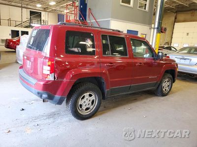 Trzecie zdjęcie samochodu z tyłu: 2016 JEEP PATRIOT SPORT VIN:1C4NJRBB9GD639891 - miniatura