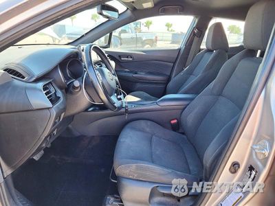 Zdjęcie 7 z 12 samochodu: 2018 TOYOTA C-HR XLE VIN:NMTKHMBX0JR006266 - miniatura