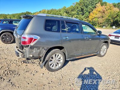 Trzecie zdjęcie samochodu z tyłu: 2008 TOYOTA HIGHLANDER HYBRID LIMITED VIN:JTEEW44A082015415 - miniatura