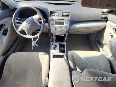 Zdjęcie 8 z 12 samochodu: 2007 TOYOTA CAMRY LE VIN:4T1BE46KX7U514155 - miniatura
