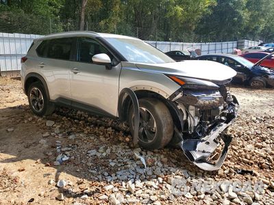 Czwarte zdjęcie samochodu z boku: 2025 NISSAN ROGUE SV VIN:JN8BT3BA7SW003733 - miniatura