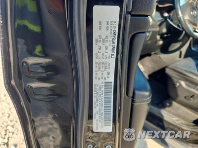 Zdjęcie 13 z 13 samochodu: 2014 JEEP GRAND CHEROKEE LIMITED VIN:1C4RJEBM1EC336635 - miniatura
