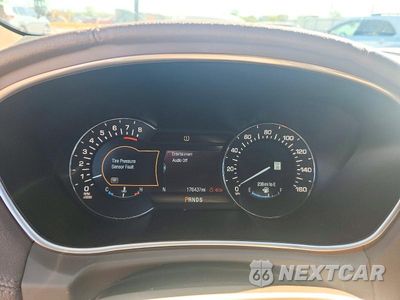 Zdjęcie 9 z 12 samochodu: 2016 LINCOLN MKX RESERVE VIN:2LMTJ8LP1GBL70609 - miniatura