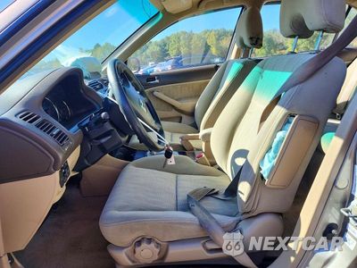 Zdjęcie 7 z 13 samochodu: 2004 HONDA CIVIC EX VIN:2HGES26834H561319 - miniatura