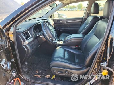 Zdjęcie 7 z 14 samochodu: 2016 TOYOTA HIGHLANDER HYBRID LIMITED PLATINUM VIN:5TDDCRFH9GS018692 - miniatura
