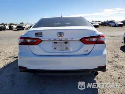 Zdjęcie 6 z 12 samochodu: 2019 TOYOTA CAMRY LE VIN:4T1B11HK6KU806773 - miniatura
