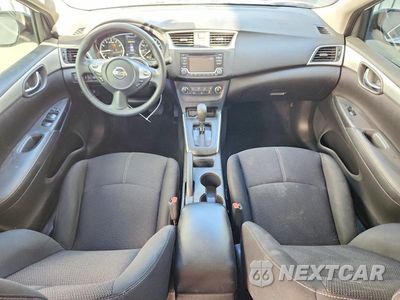 Zdjęcie 8 z 12 samochodu: 2018 NISSAN SENTRA S VIN:3N1AB7AP8JY209824 - miniatura