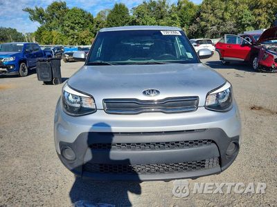 Piąte zdjęcie samochodu w środku: 2019 KIA SOUL BASE VIN:KNDJN2A27K7020368 - miniatura