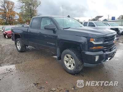 Czwarte zdjęcie samochodu z boku: 2016 CHEVROLET SILVERADO K1500 LT VIN:1GCVKREC2GZ384909 - miniatura