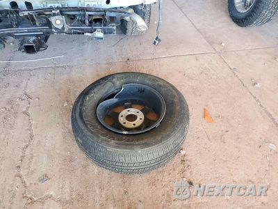 Zdjęcie 12 z 13 samochodu: 2021 CHEVROLET SUBURBAN K1500 Z71 VIN:1GNSKDKD4MR221099 - miniatura
