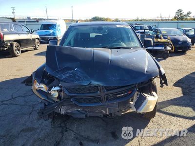 Piąte zdjęcie samochodu w środku: 2018 DODGE JOURNEY SE VIN:3C4PDCAB5JT466726 - miniatura