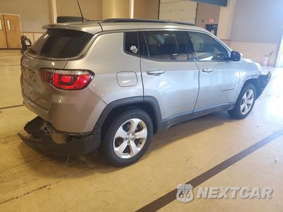 Trzecie zdjęcie samochodu z tyłu: 2020 JEEP COMPASS LATITUDE VIN:3C4NJCBB1LT229863 - miniatura