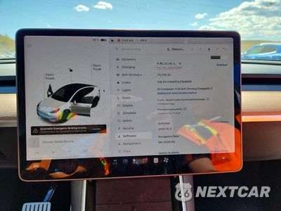 Zdjęcie 9 z 13 samochodu: 2020 TESLA MODEL Y VIN:5YJYGDEF0LF009919 - miniatura