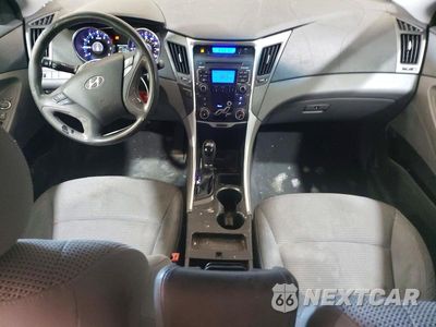 Zdjęcie 8 z 13 samochodu: 2011 HYUNDAI SONATA GLS VIN:5NPEB4AC7BH026746 - miniatura