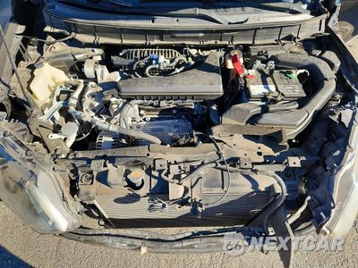 Zdjęcie 12 z 14 samochodu: 2016 NISSAN ROGUE S VIN:5N1AT2MN1GC911925 - miniatura