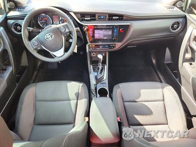 Zdjęcie 8 z 12 samochodu: 2018 TOYOTA COROLLA LE VIN:5YFBURHE9JP837144 - miniatura