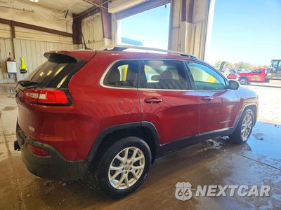 Trzecie zdjęcie samochodu z tyłu: 2017 JEEP CHEROKEE LATITUDE VIN:1C4PJMCS0HW631517 - miniatura