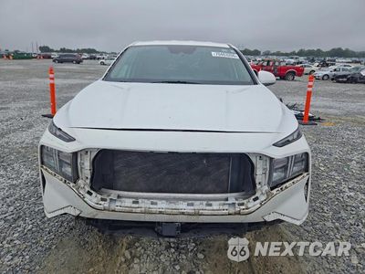 Piąte zdjęcie samochodu w środku: 2023 HYUNDAI SANTA FE SE VIN:5NMS1DAJ0PH561121 - miniatura