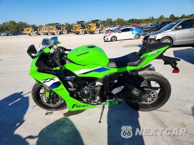 Trzecie zdjęcie samochodu z tyłu: 2026 KAWASAKI ZX636 K VIN:JKBZXJJ13TA044272 - miniatura