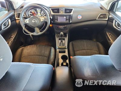Zdjęcie 8 z 12 samochodu: 2018 NISSAN SENTRA SV VIN:3N1AB7AP8JL656974 - miniatura