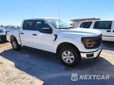 Czwarte zdjęcie samochodu z boku: 2024 FORD F150 XL VIN:1FTFW1L55RKD66110 - miniatura