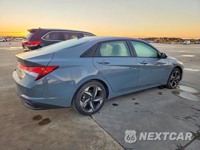 Trzecie zdjęcie samochodu z tyłu: 2023 HYUNDAI ELANTRA SEL VIN:KMHLS4AGXPU416310 - miniatura