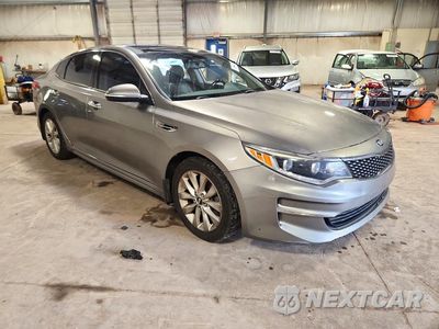 Czwarte zdjęcie samochodu z boku: 2016 KIA OPTIMA EX VIN:5XXGU4L32GG092754 - miniatura