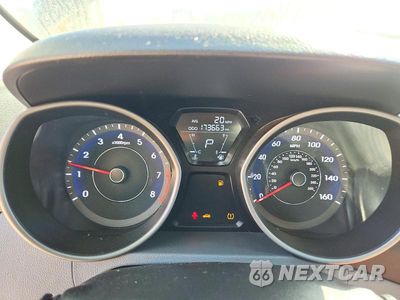 Zdjęcie 9 z 12 samochodu: 2013 HYUNDAI ELANTRA GLS VIN:5NPDH4AE1DH304684 - miniatura