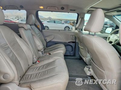 Zdjęcie 10 z 12 samochodu: 2011 TOYOTA SIENNA XLE 8-PASSENGER VIN:5TDYK3DC1BS144529 - miniatura