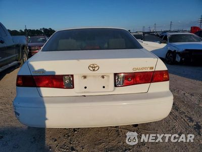 Zdjęcie 6 z 13 samochodu: 2001 TOYOTA CAMRY CE VIN:4T1BG22K11U849929 - miniatura