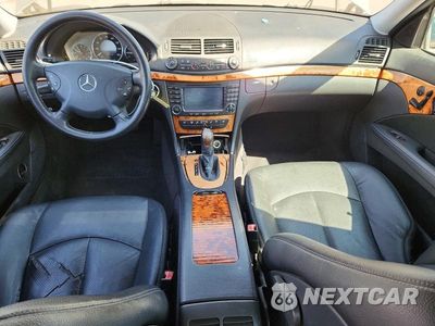 Zdjęcie 8 z 12 samochodu: 2006 MERCEDES-BENZ E 350 VIN:WDBUF56J16A957932 - miniatura